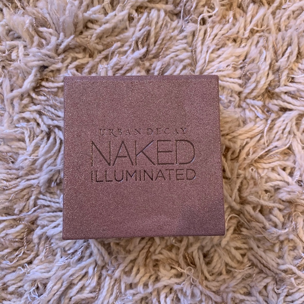 urban decay naked illuminated highlighter